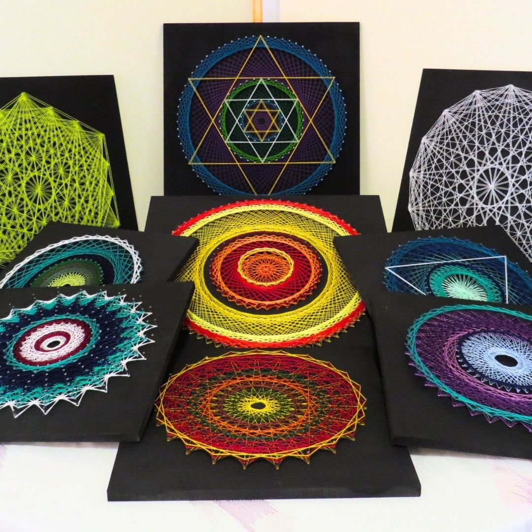 Varios Hilomandalas artesanales terminados