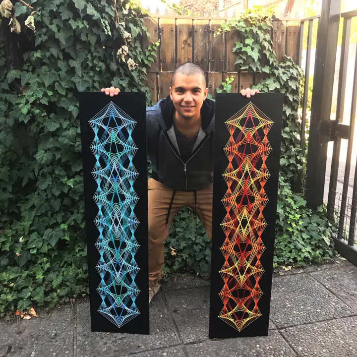 Peça de string art da Fractalería