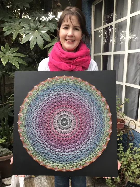 Sun Disc string art, made in a Fractalería course
