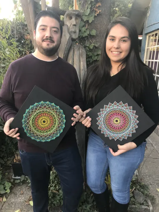 Two-Circle Mandala string art, made in a Fractalería course
